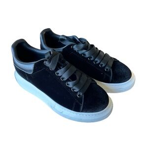 Alexander McQueen Sneakers